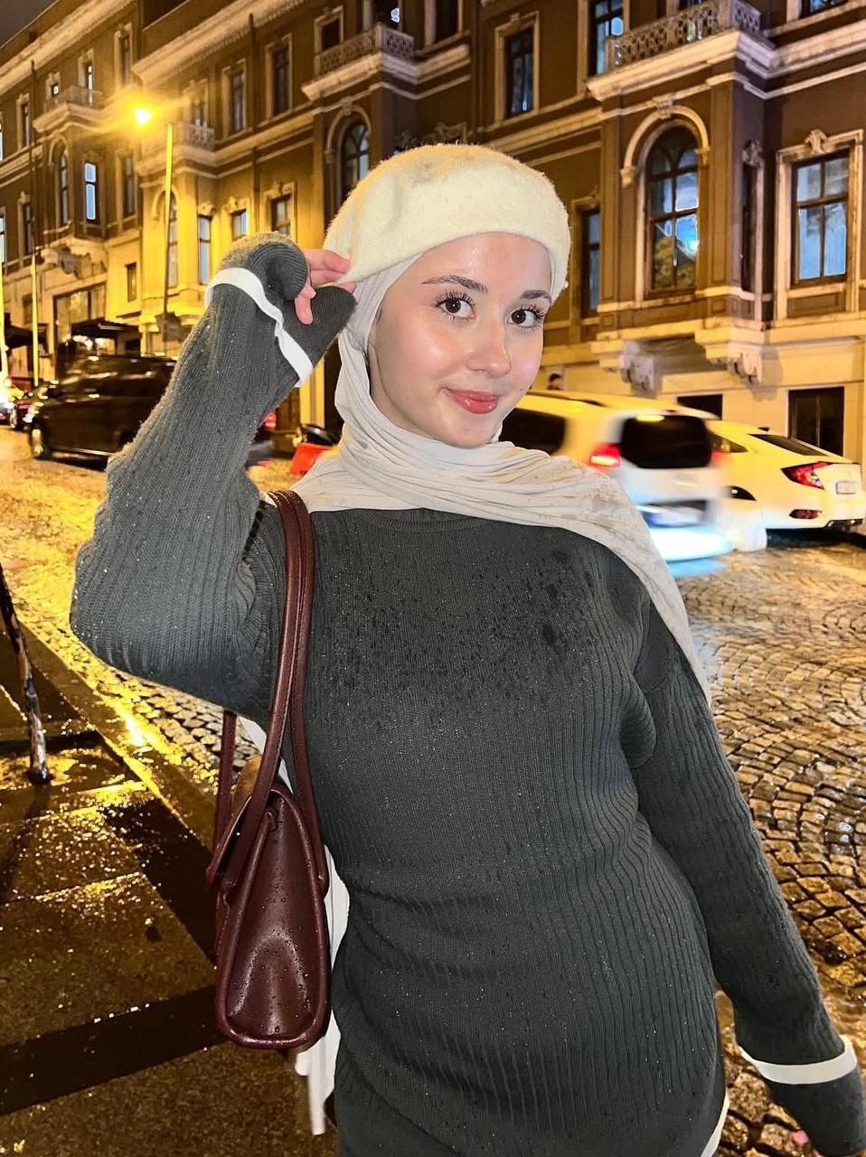 Kurtuluş Aşk Dolu Bir Kadın Bayan Escort Sevinç